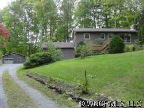 192 Ruth Trail, Mills River, NC 28759