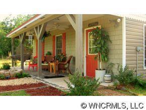 142 John Wayne Lane, Lake Lure, NC 28746