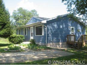 110 Loeb Dr, Brevard, NC 28712