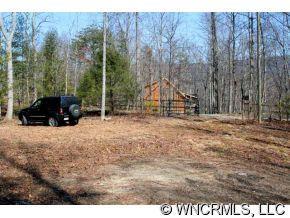 259 Bear Branch Road, Bat Cave, NC 28710