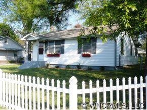 627 Ray Avenue, Hendersonville, NC 28792