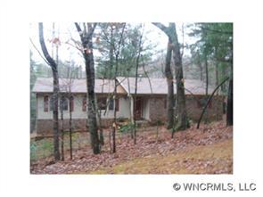 238 Park Ln, Hendersonville, NC 28791