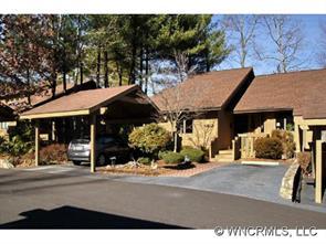 205 North Scarlet Oak Lane, Hendersonville, NC 28791