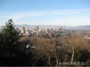 15 Westview Road, Asheville, NC 28804