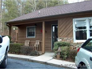 28 Sagebrush Cir., Etowah, NC 28729