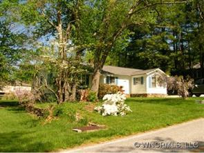 215 Browning Ave, Hendersonville, NC 28791