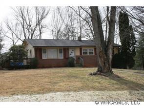 34 Lakeshore Dr., Weaverville, NC 28787