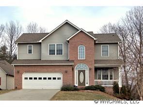 90 Driftstone Cir., Arden, NC 28704