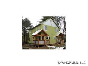 12 City Homes Pl., Asheville, NC 28806