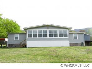 636 Saunook Road, Waynesville, NC 28786