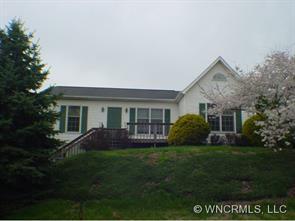 6 Sydney Ln, Asheville, NC 28806