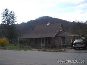 202 Ruby Ave, Black Mountain, NC 28711