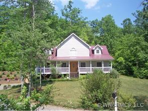 44 Acadia Place, Waynesville, NC 28786