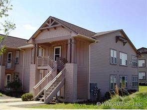 2206 Deermouse Way, Hendersonville, NC 28792