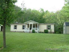 242 Dahlia Ln, Waynesville, NC 28785