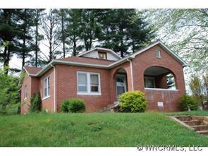 58 Phlox Dr, Waynesville, NC 28786