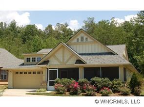 28 Gray Wolf Lane, Hendersonville, NC 28792