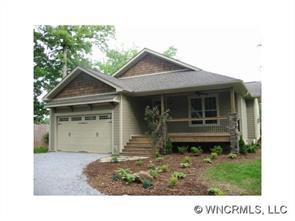 69 White Oak Dr., Arden, NC 28704