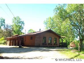 824 Pot Leg Rd, Waynesville, NC 28785