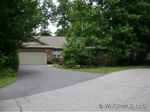 6 Bay Hill Court, Etowah, NC 28729