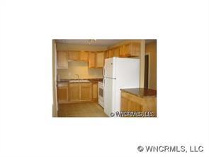 104 Scenic View Dr, Swannanoa, NC 28778