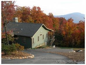 27 Autumn View Drive, Bat Cave, NC 28710