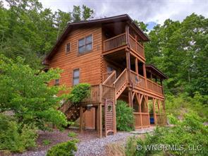 2193 North Fork Right Fork, Black Mountain, NC 28711