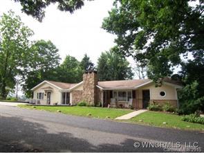 217 Edenburg St., Hendersonville, NC 28791