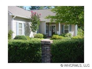 145 Cambridge Dr., Brevard, NC 28712
