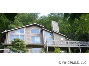 92 W. Dogwood Cir., Brevard, NC 28712
