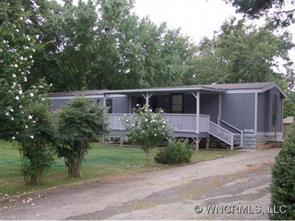 254 Carolina Cir, Hendersonville, NC 28792