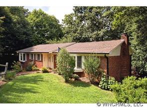 408 Deerhaven Lane, Hendersonville, NC 28791