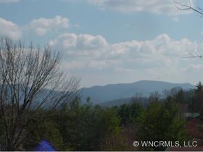 135 Shope Rd, Asheville, NC 28805