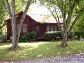 25 Morningside Dr, Weaverville, NC 28787