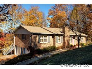 905 Rainbow Lane, Hendersonville, NC 28791