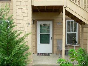 1905 Deermouse Way, Hendersonville, NC 28792