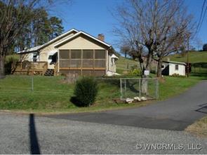 1046 Clark Branch Rd., Asheville, NC 28806
