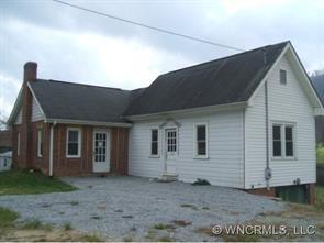 17 Kassandra Way, Hendersonville, NC 28739