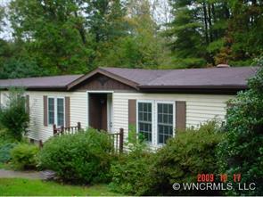 1052 Holbert, Hendersonville, NC 28758