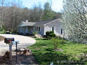 102 Fontaine Drive, Woodfin, NC 28804
