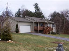 312 Queen Street, Hendersonville, NC 28792