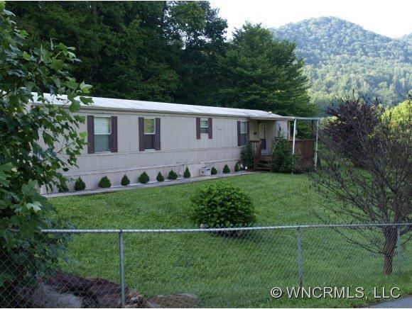 5 Libby Drive, Weaverville, NC 28787