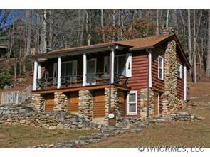 102 Jack London Road, Lake Lure, NC 28746