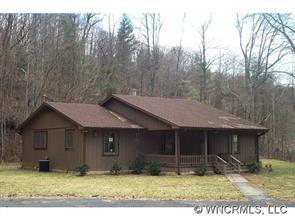 1100 Kilpatrick Rd, Hendersonville, NC 28739