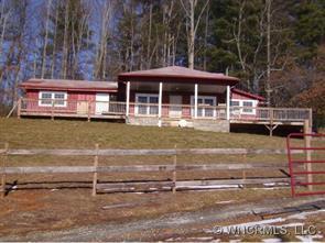 3175 Howard Gap Rd, Hendersonville, NC 28792
