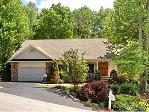 3 Ridgemont Drive, Weaverville, NC 28787