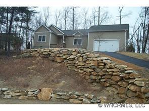701 Summit Springs Dr., Hendersonville, NC 28731