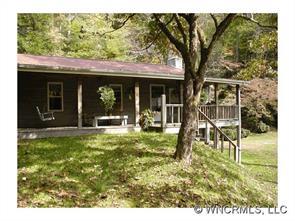 5 Broad River Vfd Rd, Black Mountain, NC 28711