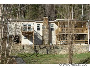 67 Gerton Highway, Bat Cave, NC 28710