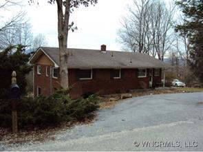 46 Dogwood Drive, Hendersonville, NC 28791